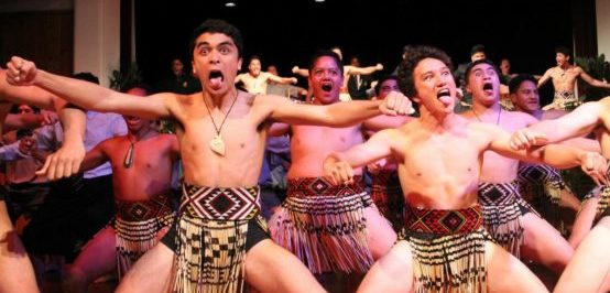 ТАНЕЦ ХАКА: древние маори запугивали врага